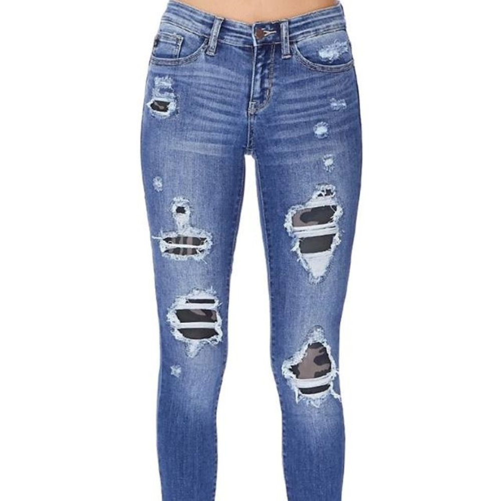 Judy Blue Camo Patch Jeans
